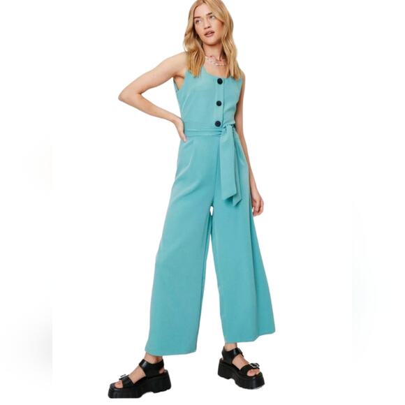 NWT Nasty Gal Jump To It Wide Leg Jump Suit Small - Picture 1 of 12